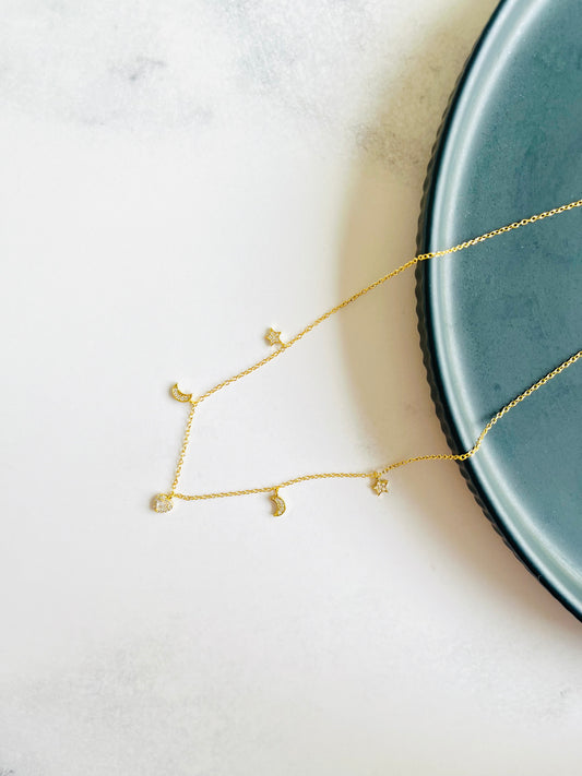 Collar estrellas media lunas y corazón Plata ley 925 baño 18K