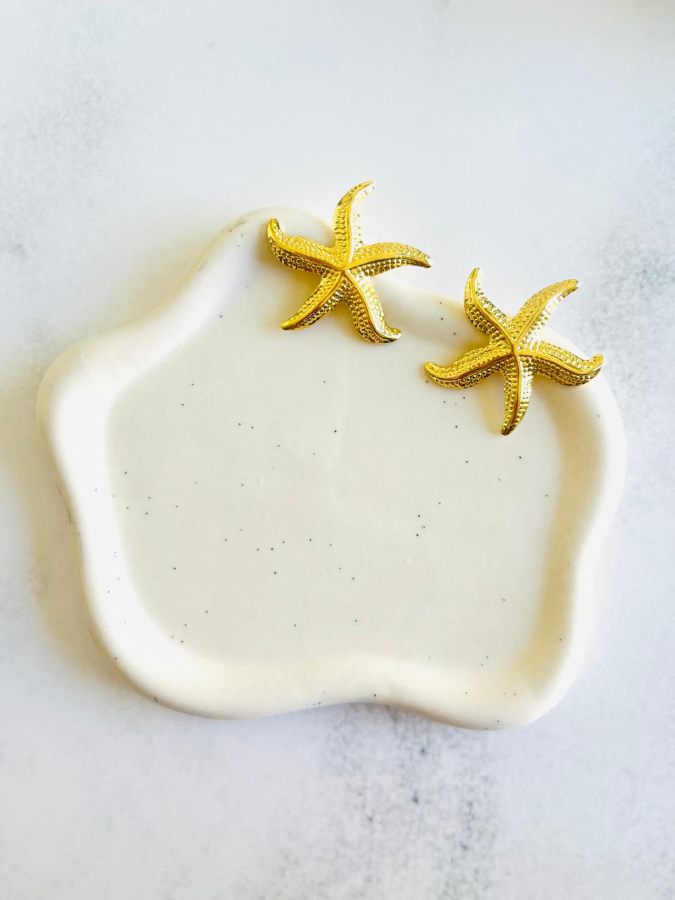 Aros estrella de mar de Acero Inoxidable y baño de oro 14K